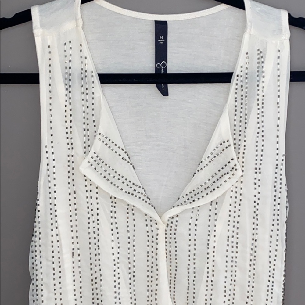 Statement top